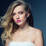 Vopseaua de păr blond cenușiu