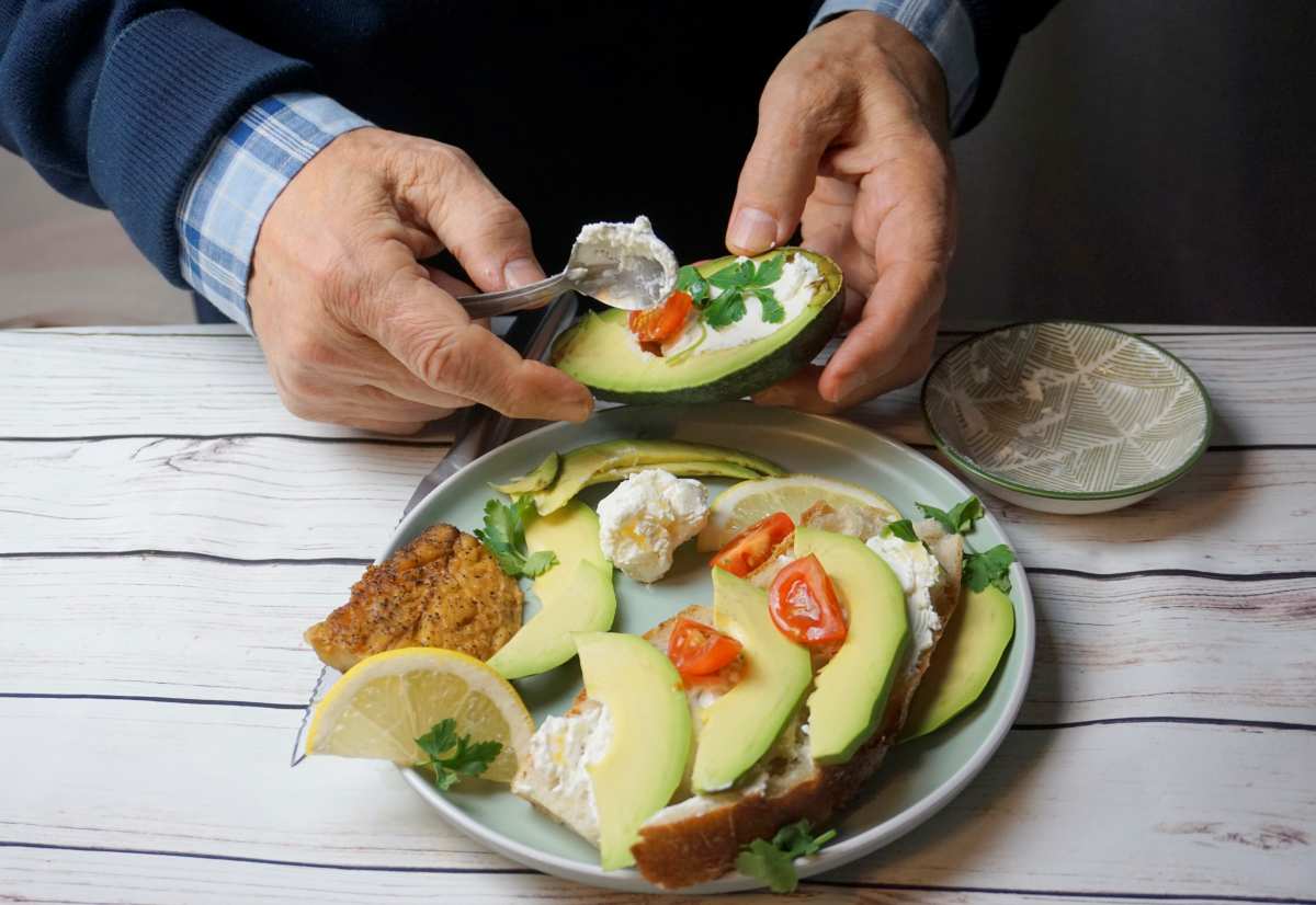 quick dinner avocado salad