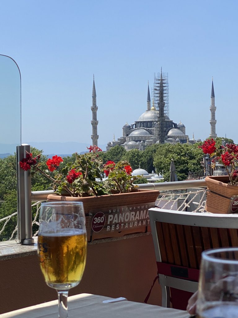 360 restaurant panorama in Istanbul
