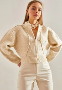 short beige cardi
